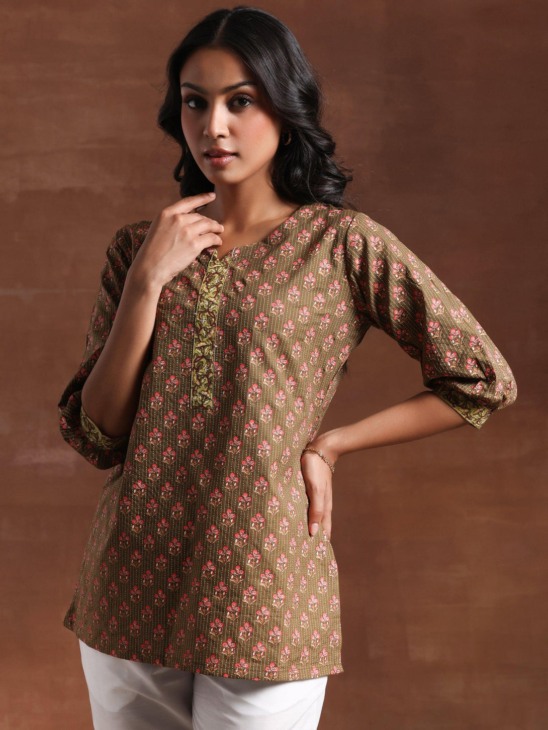 Olive Printed Cotton Straight Kurti - Jashvi