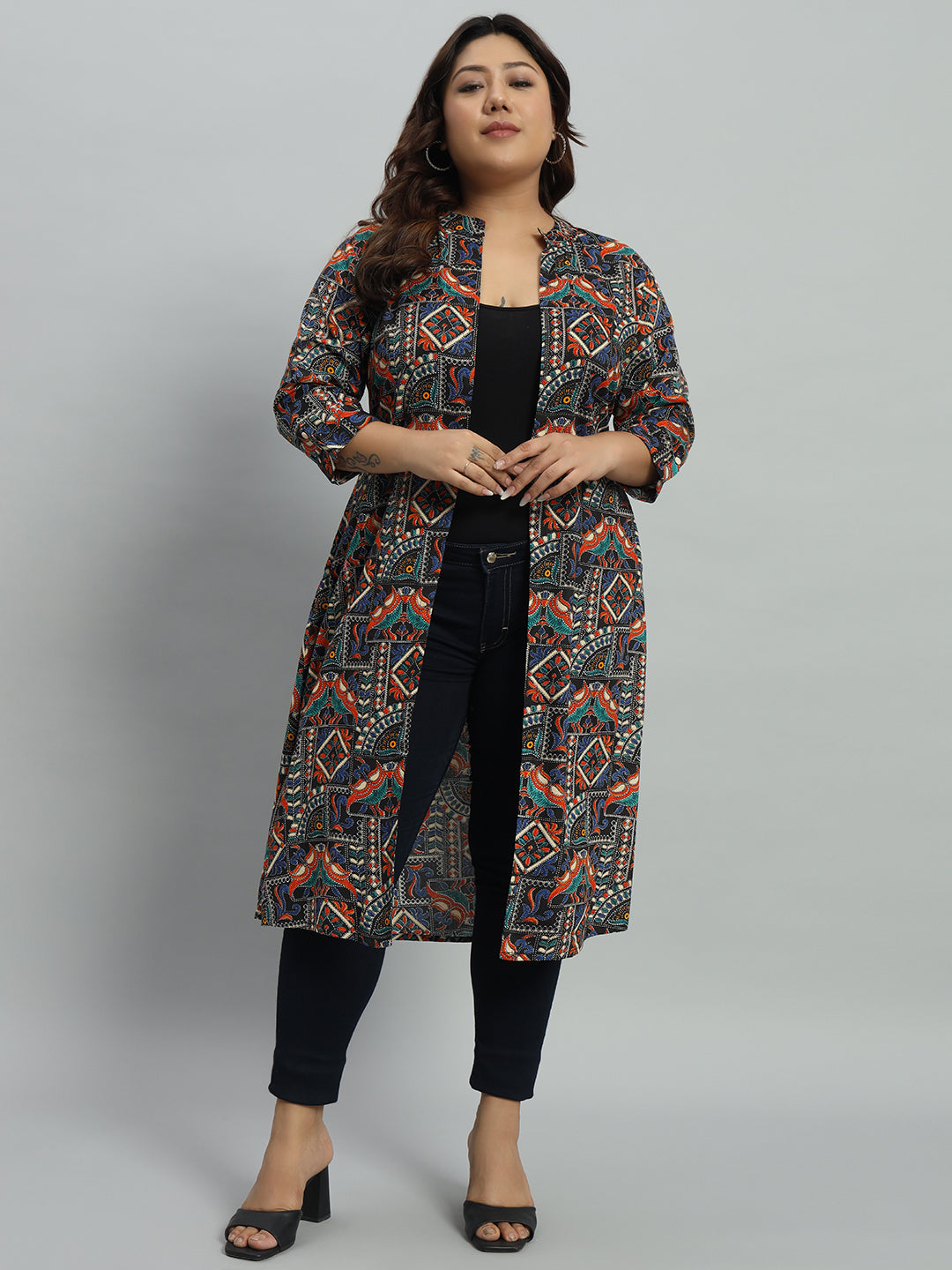 Women's Blue Viscose Rayon Abstract Printed Shrug - Azira