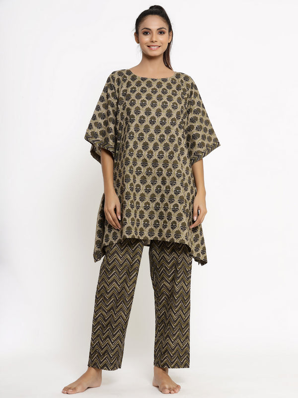 Women's Self Desgin Cotton Fabric Kaftan & Pant Brown Color - Kipek