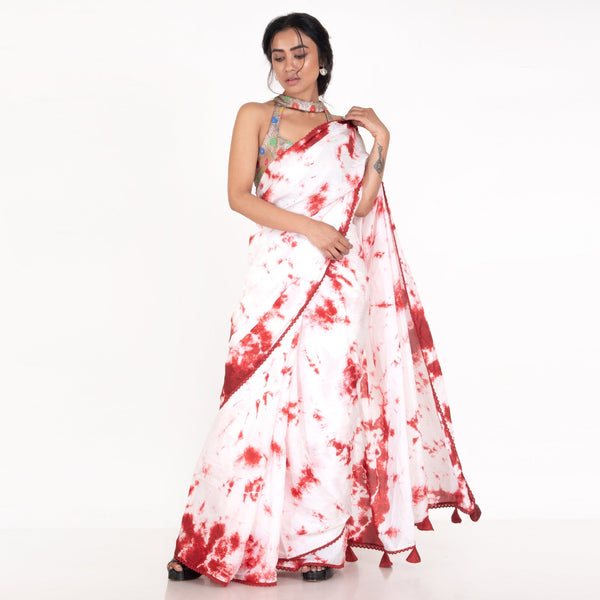 Women's White And Red Tie And Dye Habutai Silk Saree With Cotton Lace Border - Boveee