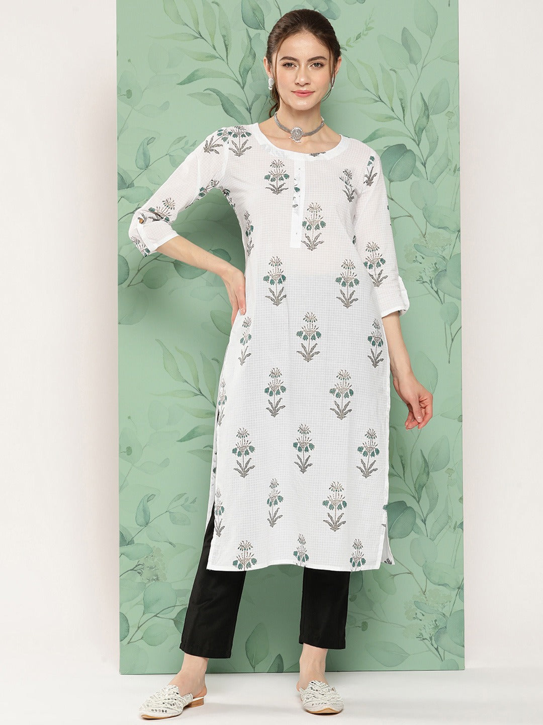 Women's White Ethnic Motifs Straight Kurta - Yufta