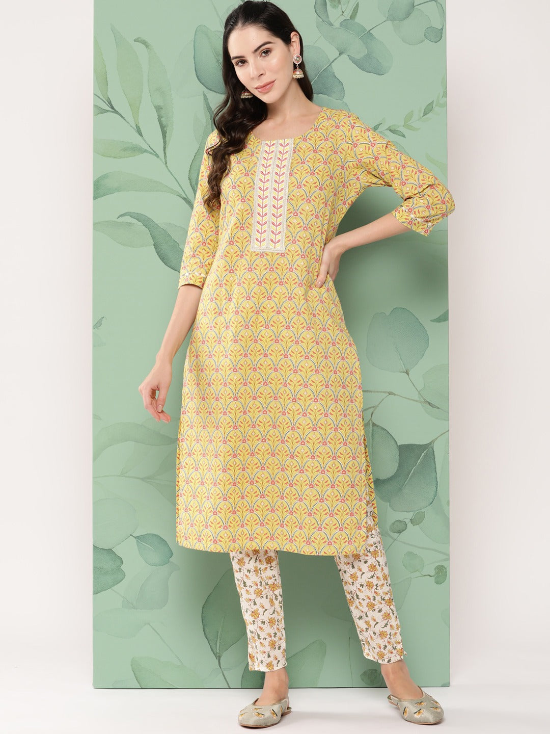 Women's Yellow Ethnic Motifs Straight Kurta Trouser Set - Yufta