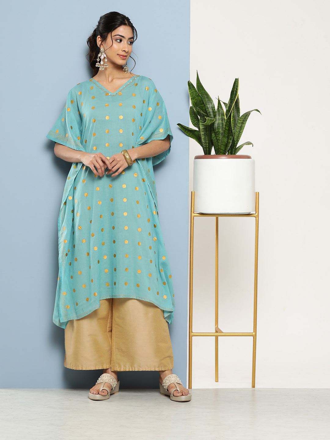 Women's Blue Paisley Kaftan Kurta - Yufta