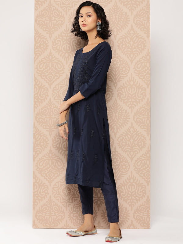 Women's Blue Floral Straight Kurta - Yufta