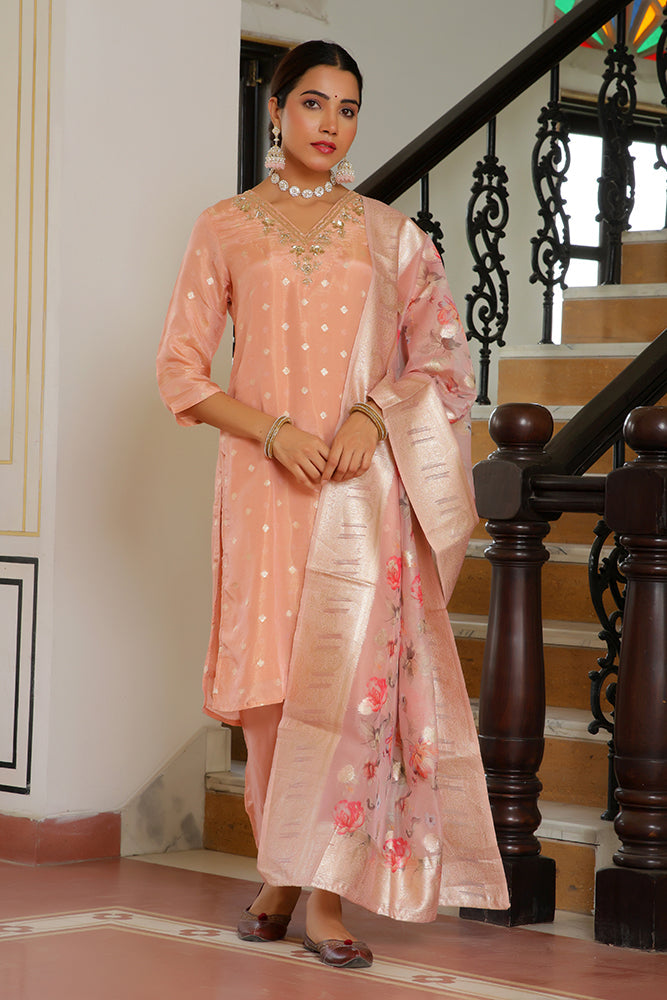 Women's Peach Tissue Brocade Embroidered Kurta With Scalloped Pant & Dupatta - Vaasva Jaipur