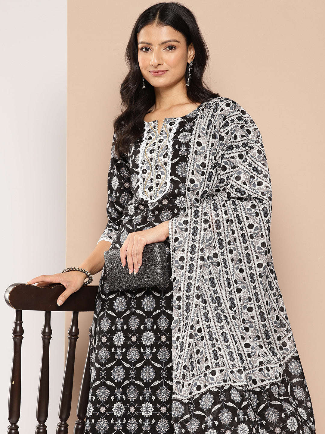 Women's Black And White Straight Kurta Trouser And Dupatta Set - Yufta