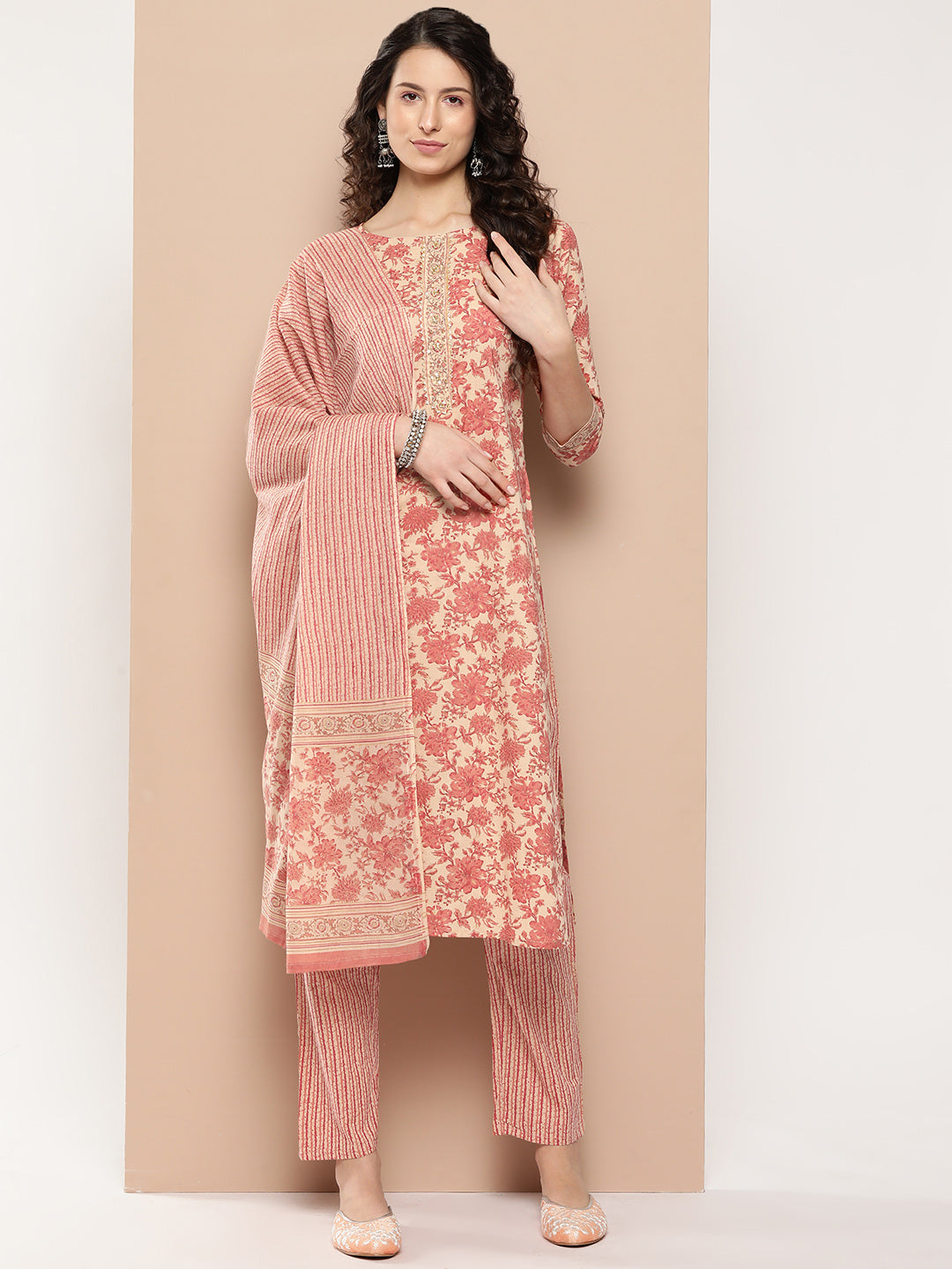 Women's Beige And Peach Sequins_Work Straight Kurta Trouser And Dupatta Set - Yufta