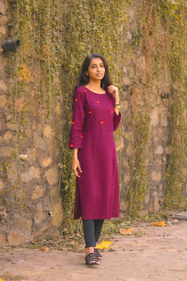 Jashvi Women Purple Yoke Design Straight Kurta