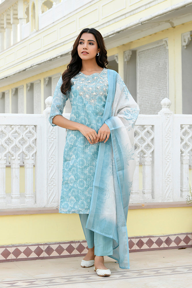 Women's Blue Tissue Linen Embroidered Solid Kurta Set With Solid Pants & Printed Dupatta - Vaasva Jaipur