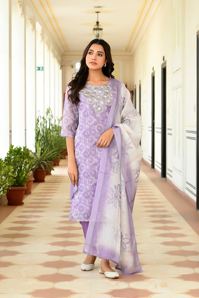 Women's Lavender Tissue Linen Embroidered Solid Kurta Set With Solid Pants & Printed Dupatta - Vaasva Jaipur