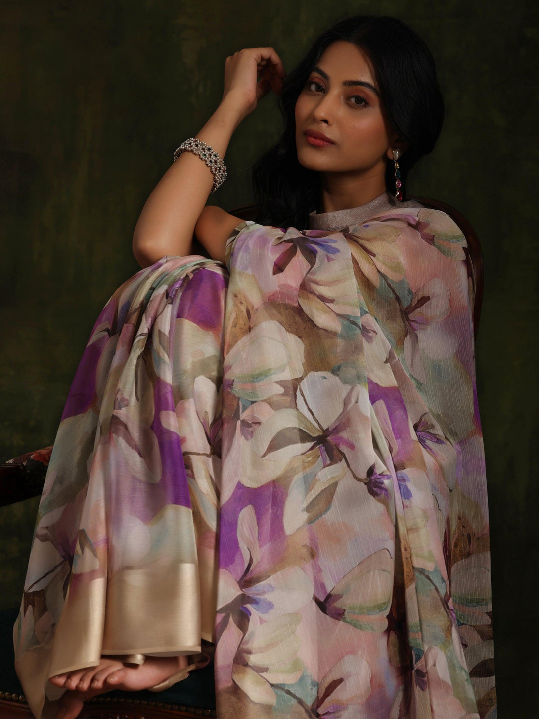 Olive Printed Silk Blend Saree With Unstitched Blouse Piece - Jashvi