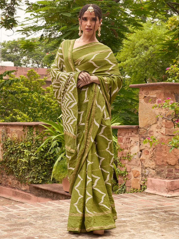 Green Printed Poly Georgette Saree With Unstitched Blouse Piece