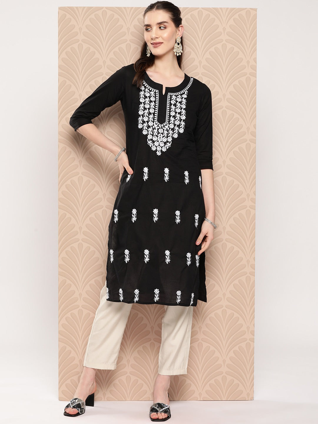 Women's Black Chikankari Straight Kurta - Yufta