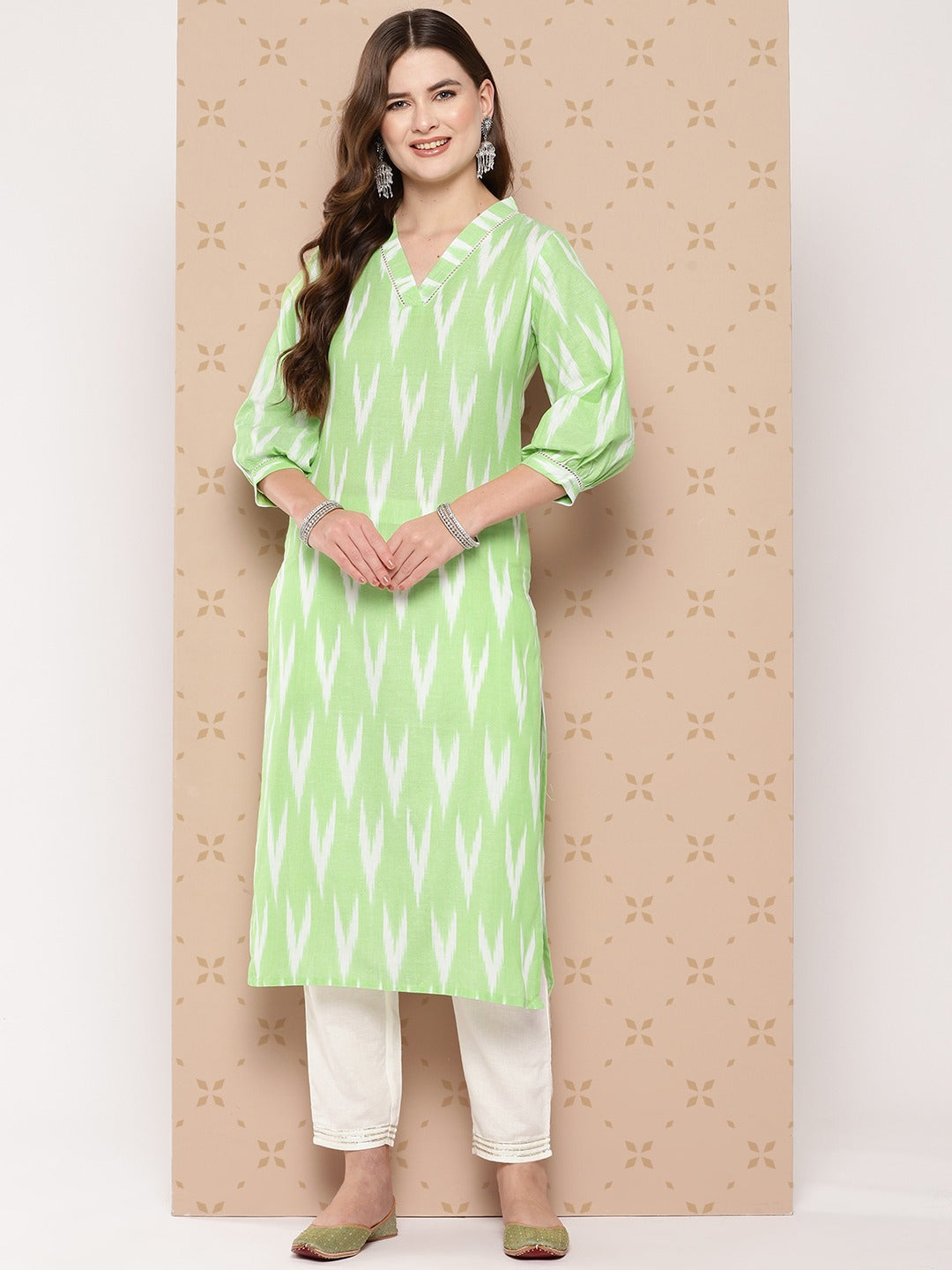 Women's Green Pure Cotton Ikat Print Kurta - Yufta