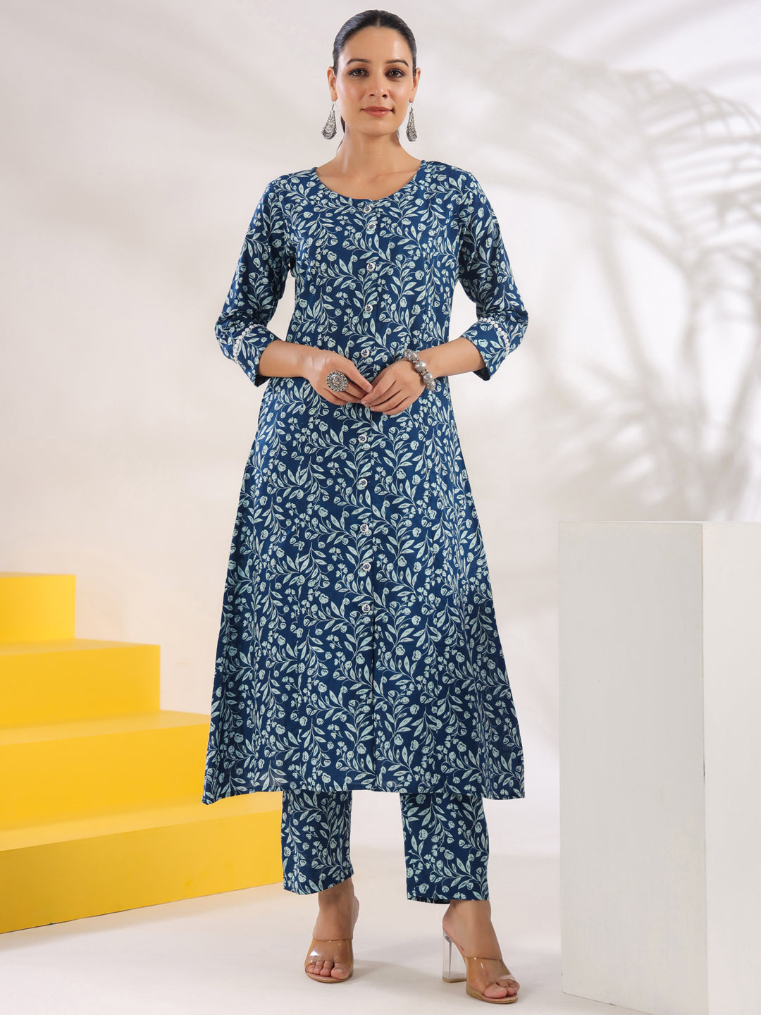 Women's Blue Pure Cotton Floral Print A-Line Kurta Trouser Set - Yufta