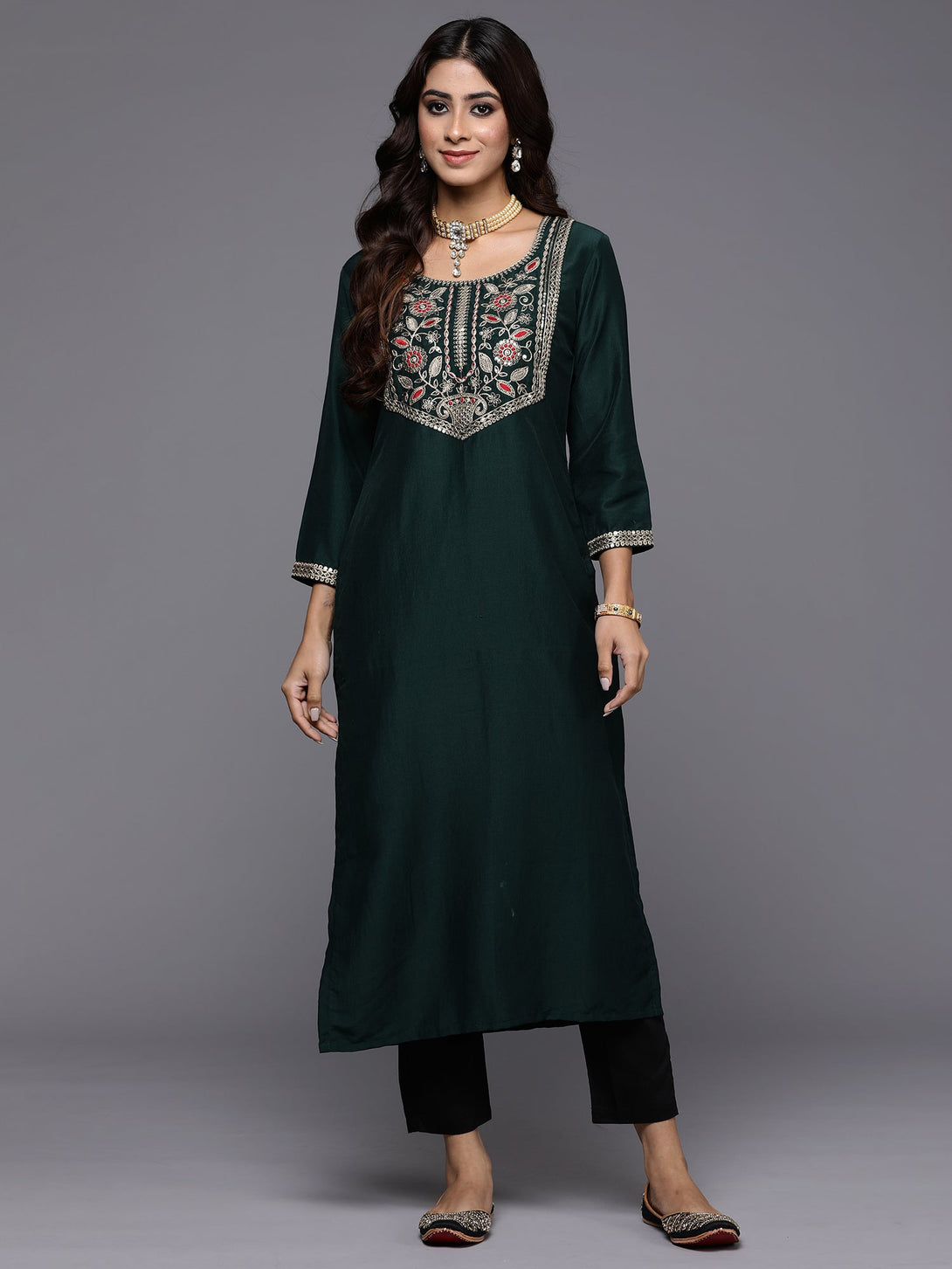 Women's Green Yoke Design Straight Ethnic Kurtas  - Indo Era