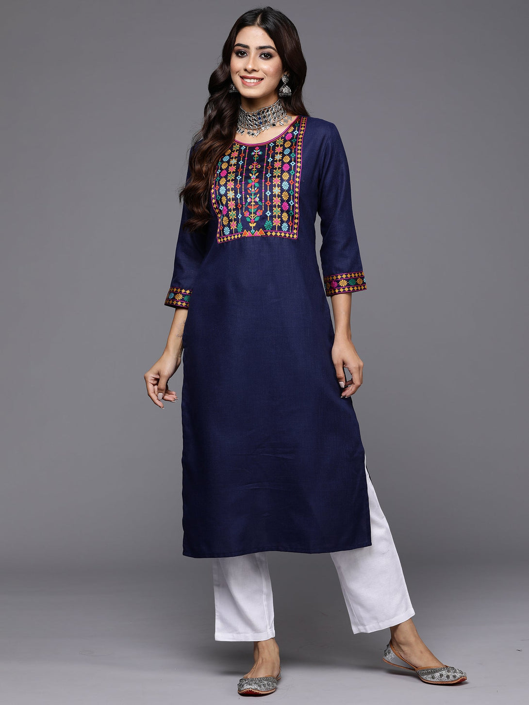 Women's Navy Blue Yoke Design Straight Casual Kurtas  - Indo Era