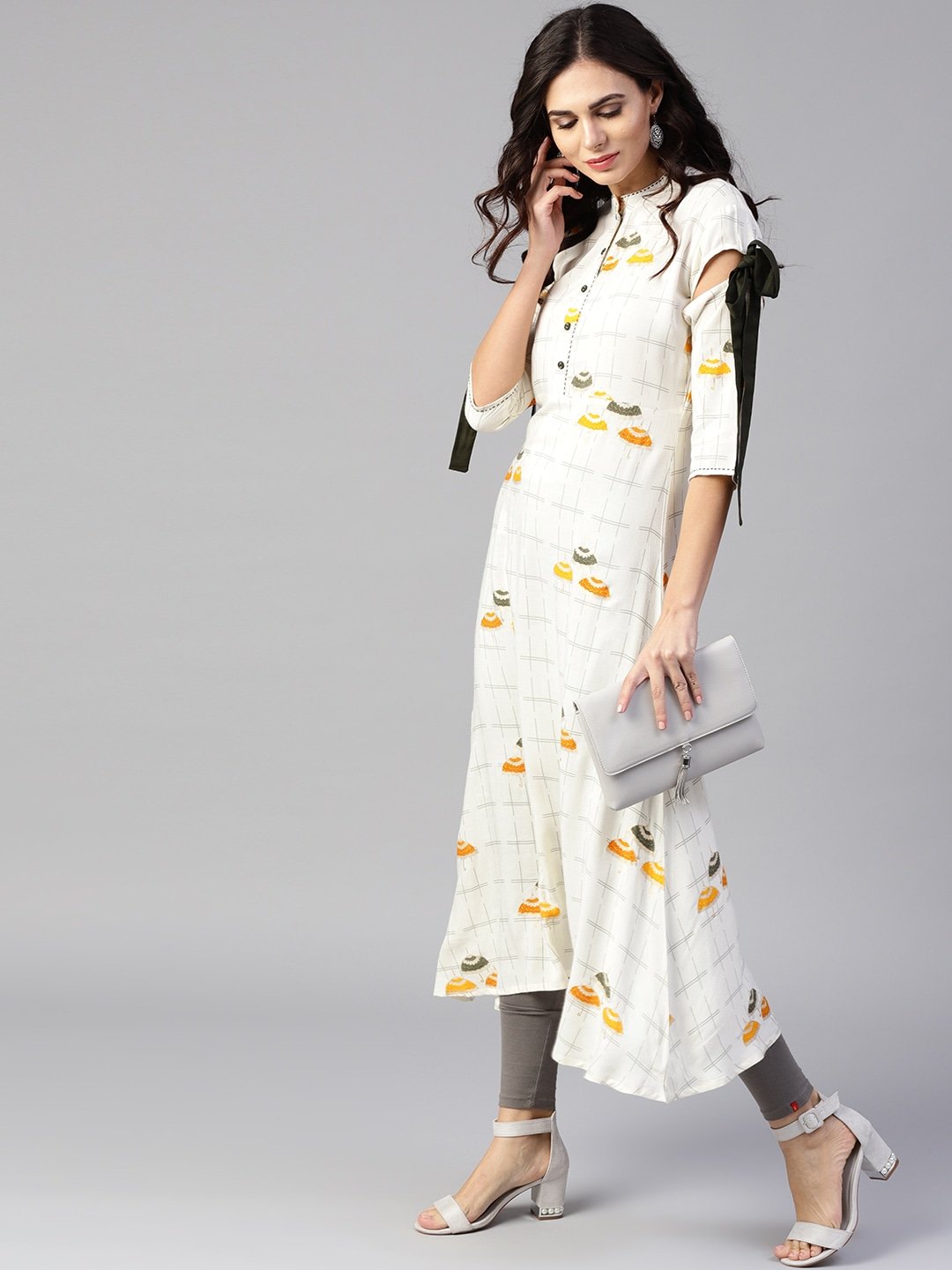 Women's Off-White & Mustard Printed Kurta - Yufta