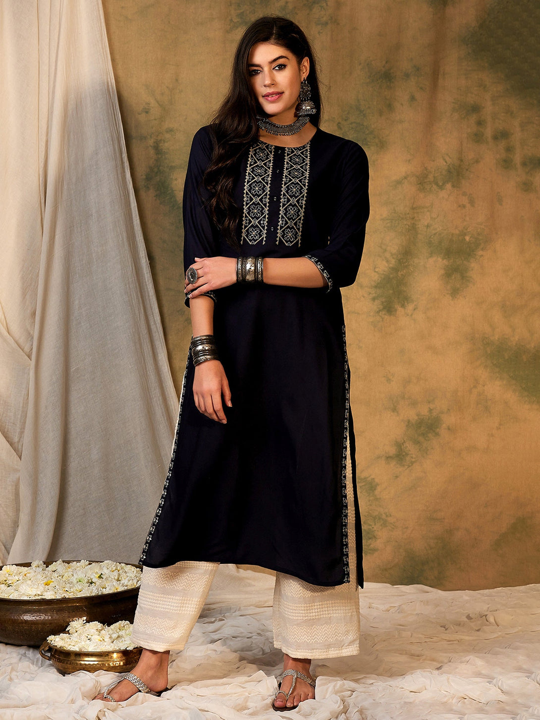 Women's Navy Blue Embroidered Straight Kurtas  - Indo Era