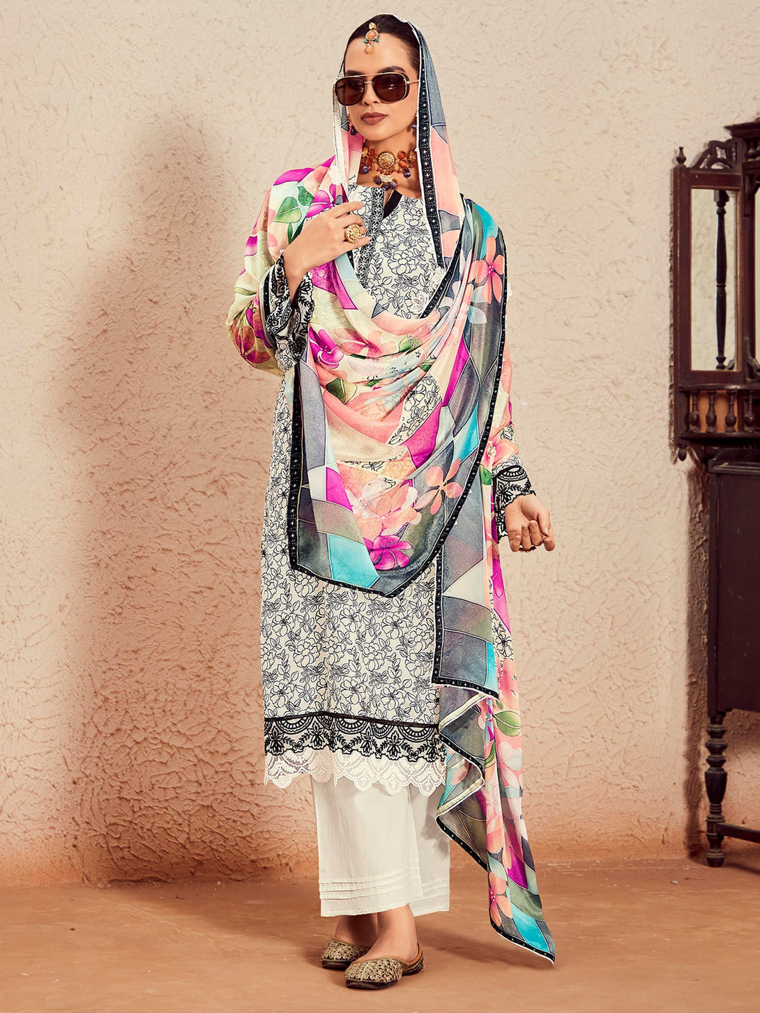 Women's Off White Cotton Blend Printed Kurta Trousers With Dupatta Set - Indo Era