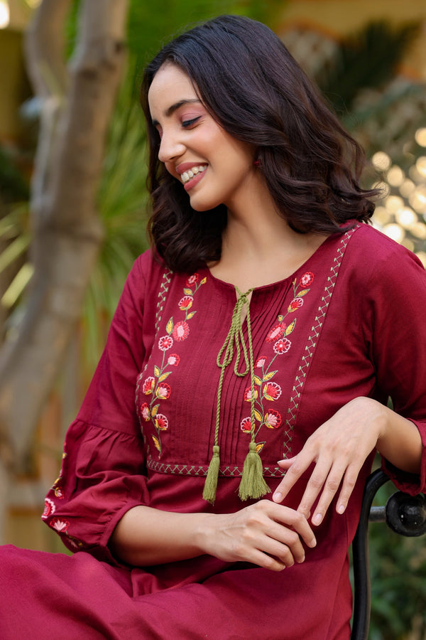 Women's Maroon Embroidered Dress - Yufta