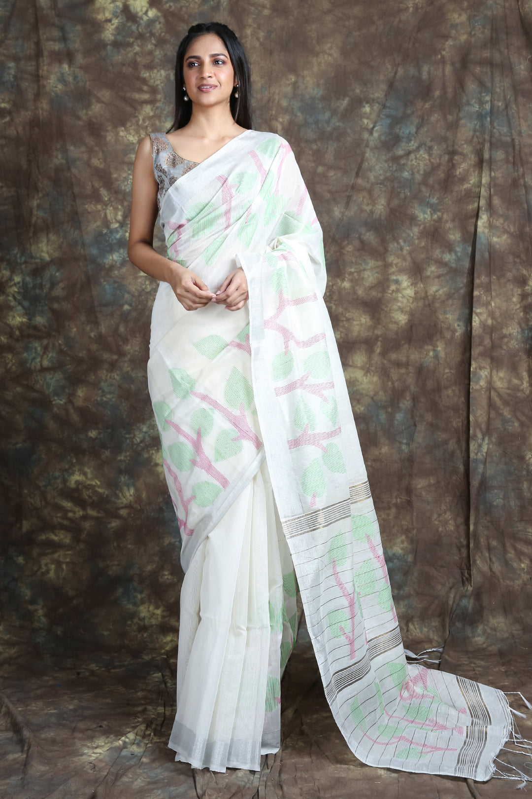 Women's  Handloom Saree With Zari Border and Weaving - Charukriti