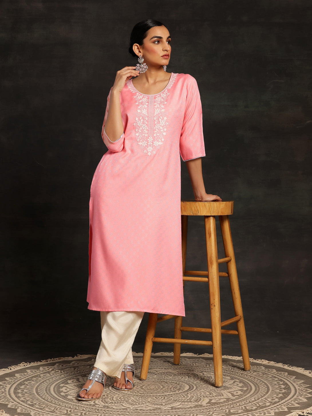 Pink Yoke Design Rayon Straight Kurta - Jashvi