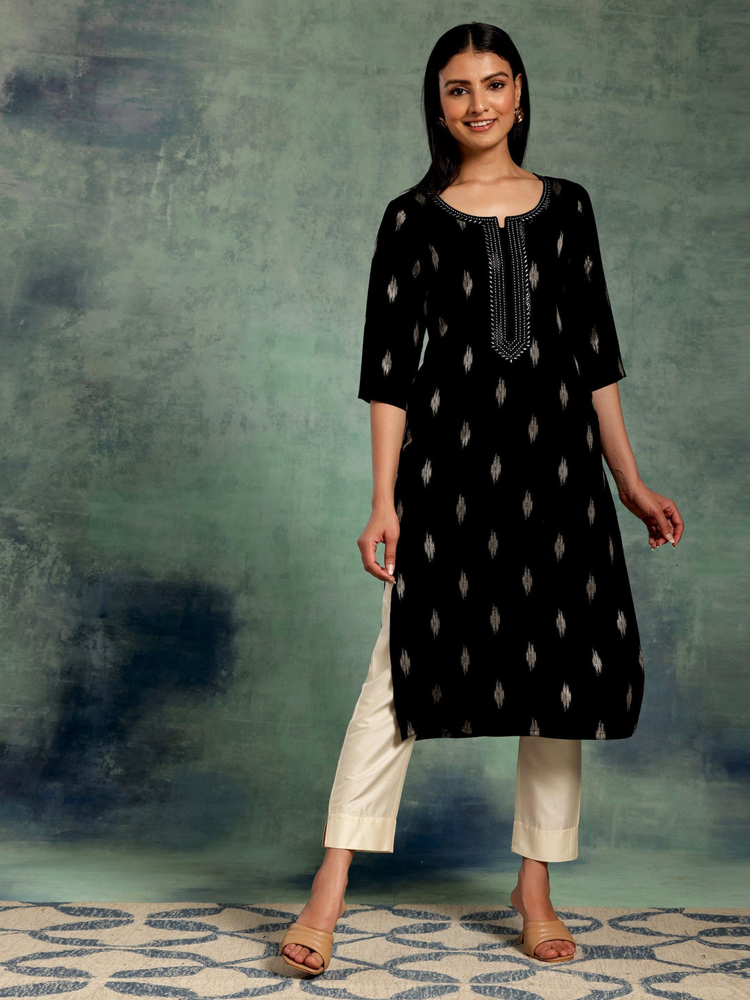 Black Embroidered Rayon Straight Kurta - Jashvi