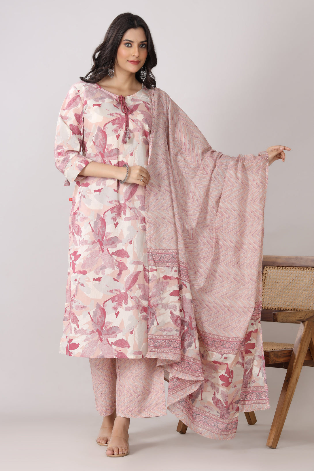 Women's Floral Printed Regular Kurta With Pyjamas & With Dupatta(Dusty Rose)  - Vasvi