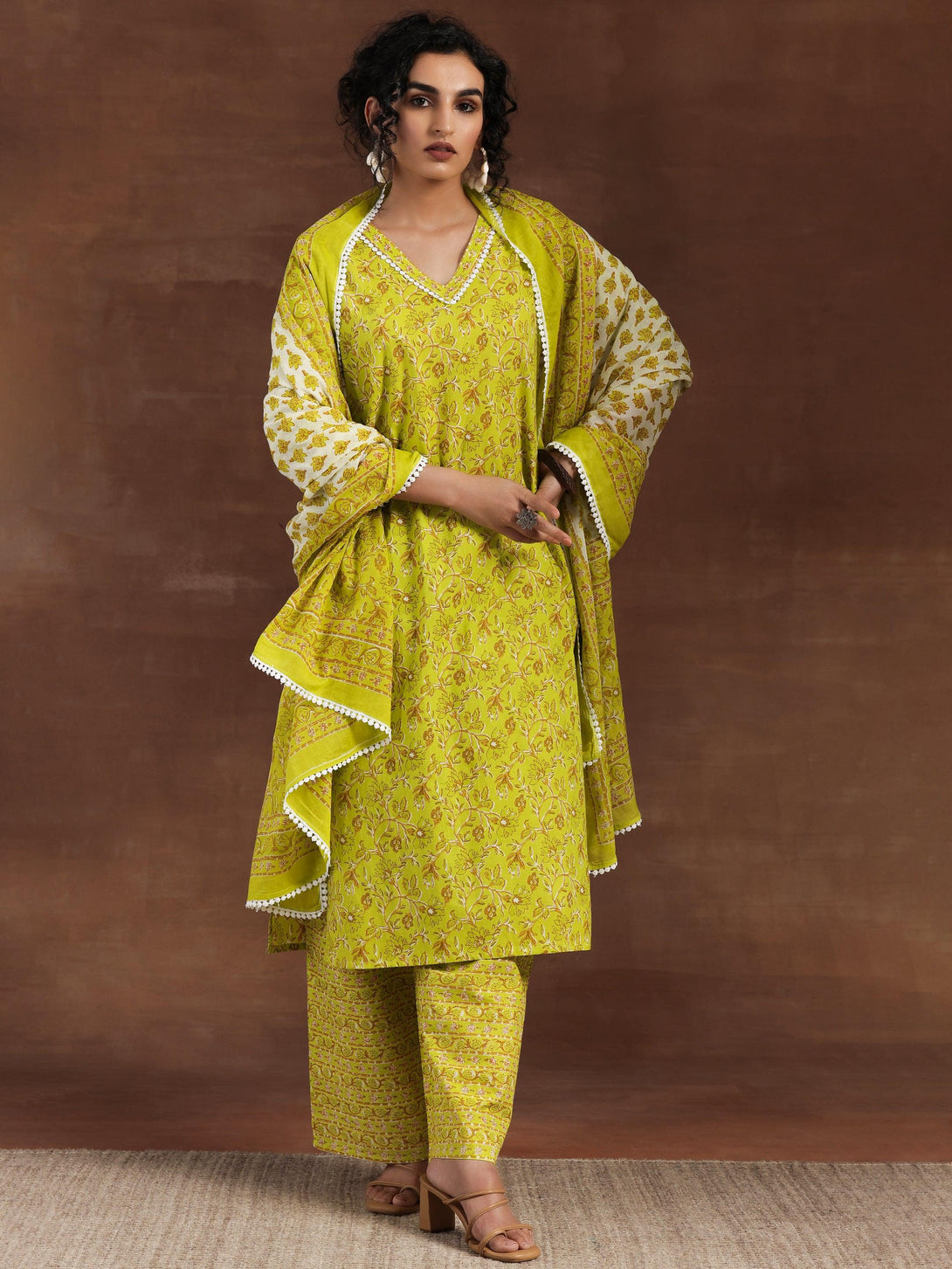 Green Printed Cotton Straight Suit With Dupatta - Jashvi