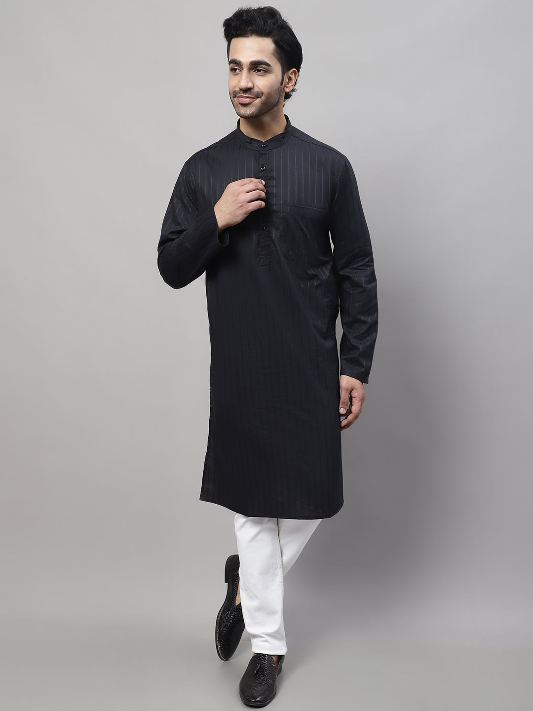 Men's Black Pure Cotton Kurta With Band Collar - Even Apparels