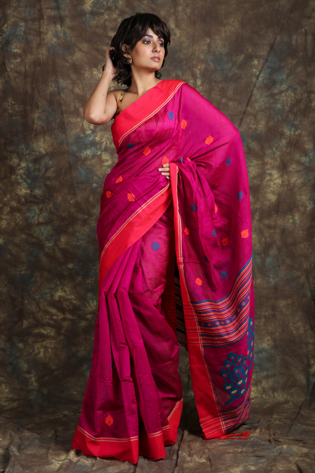 Women's Dijon Handloom Saree With Rich Weaving Pallu - Charukriti