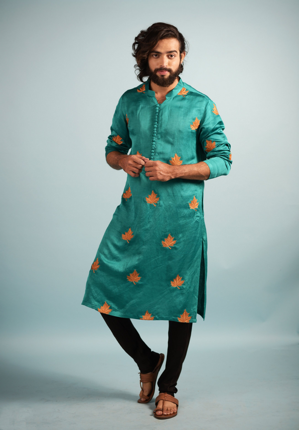 Men's Green Color Green Embroidered Kurta Cotton - Hilo Design