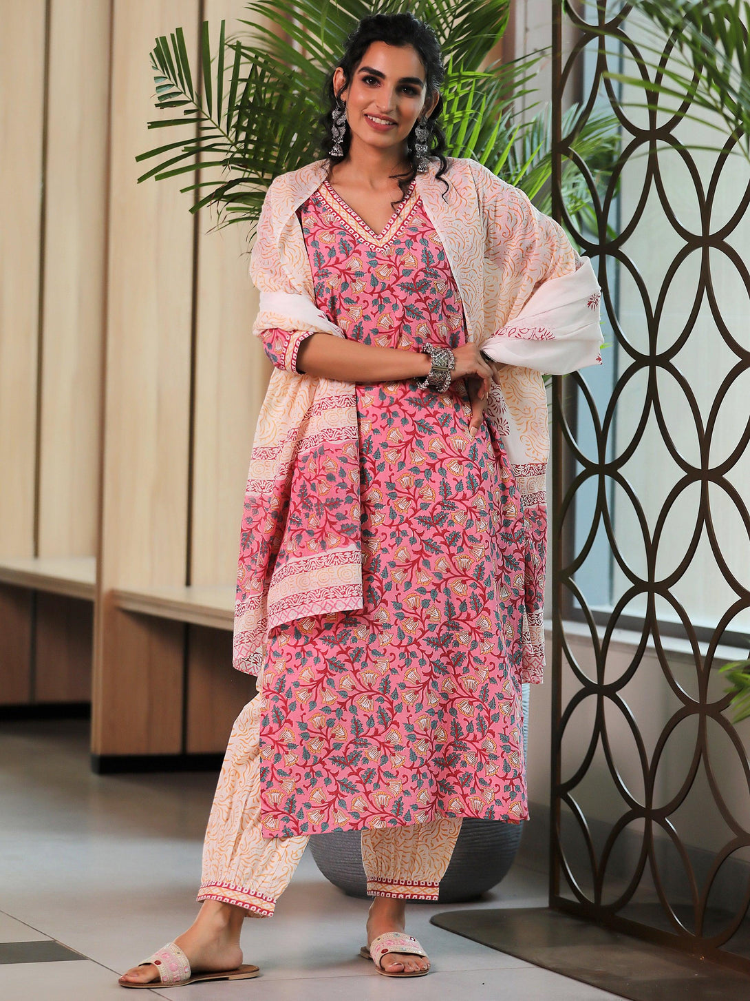 Pink Printed Cotton Straight Suit With Dupatta - Jashvi