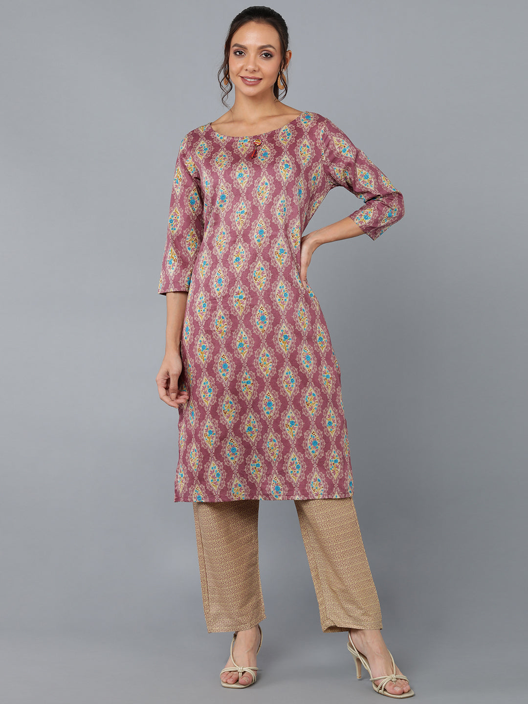 Women's Cotton Blend Printed Straight Kurta Set (Peach) - Kipek