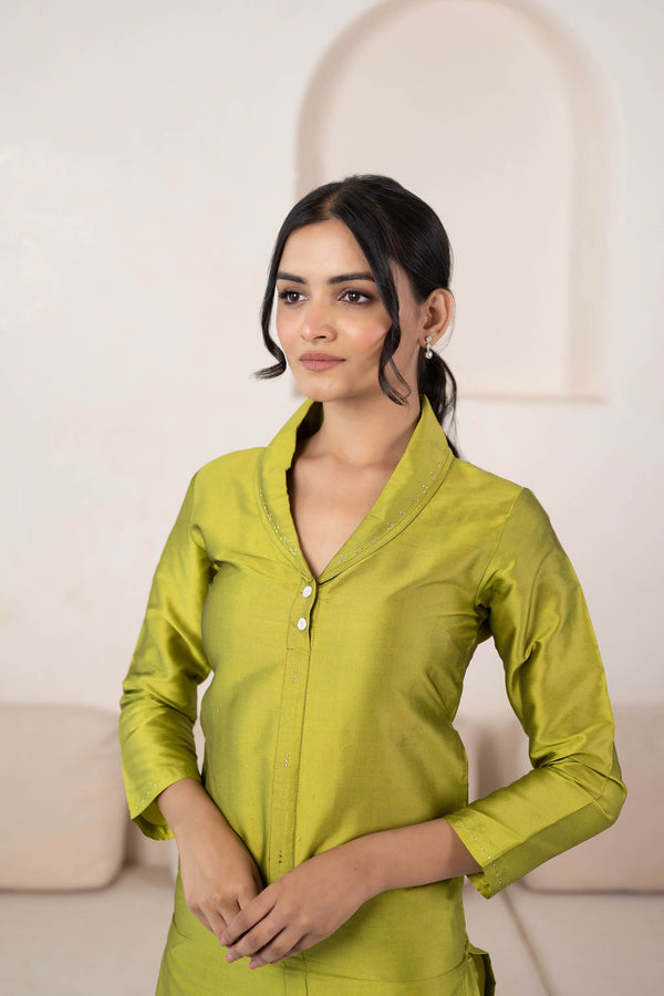 Green Kurta Set For Women By Saras The Label- (2Pcs Set)