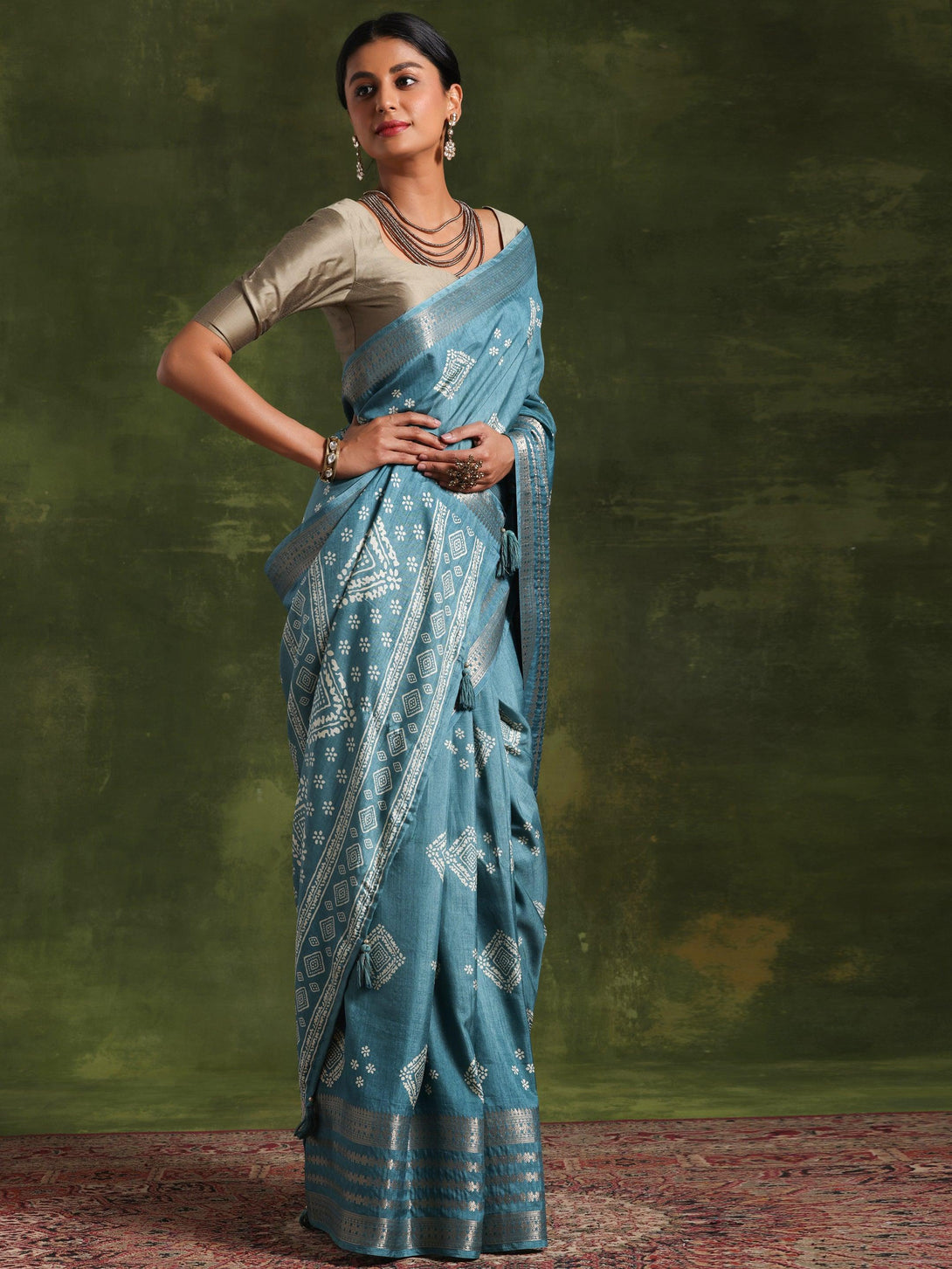 Blue Printed Silk Blend Saree With Unstitched Blouse Piece - Jashvi