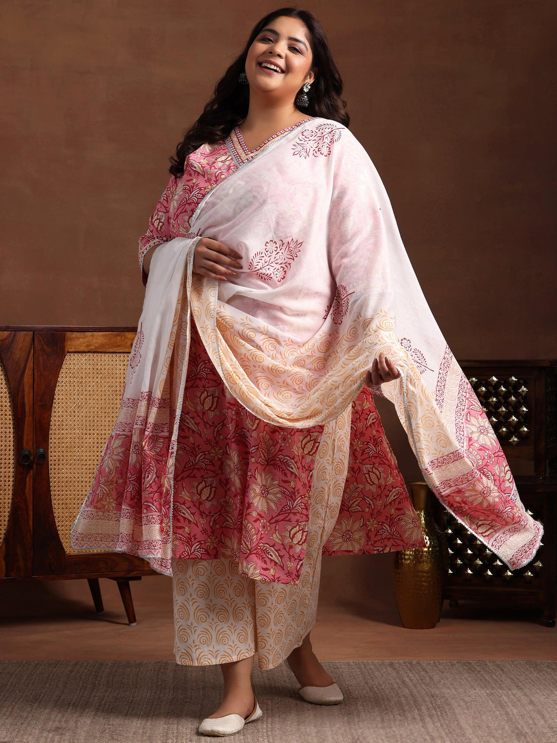 Plus Size Pink Printed Cotton Straight Suit With Dupatta - Jashvi