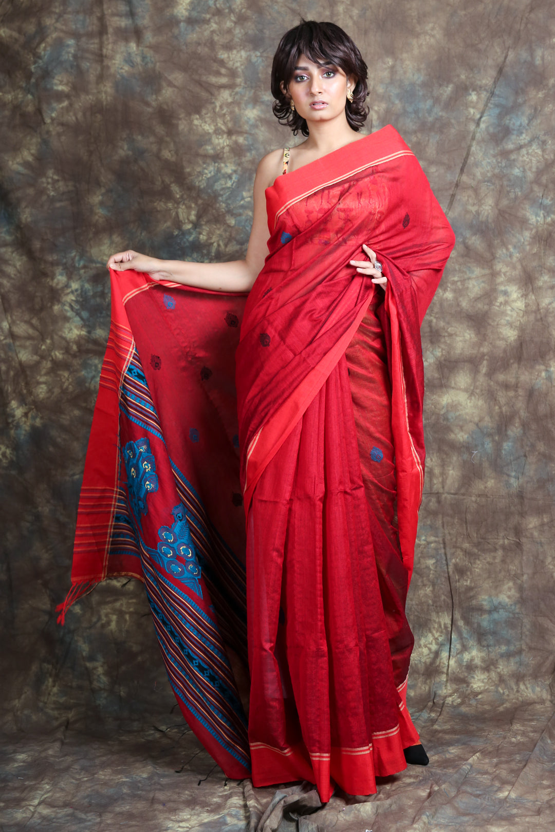 Women's Dijon Handloom Saree With Rich Weaving Pallu - Charukriti