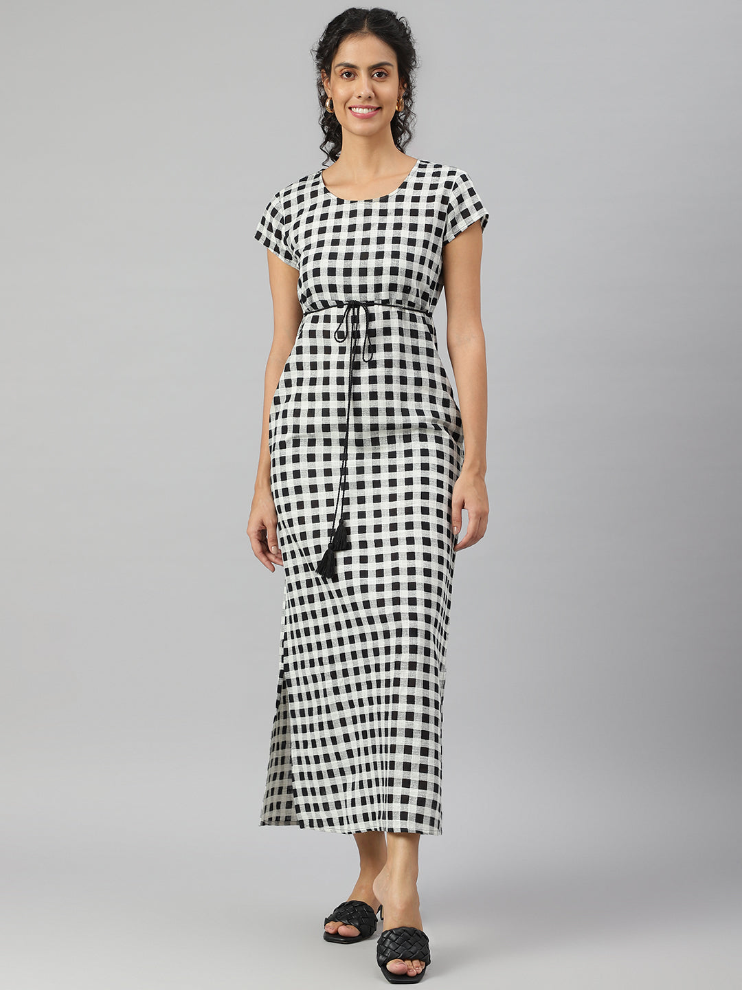 Women's Black White Checks Shift Pocket Dress - Deckedup