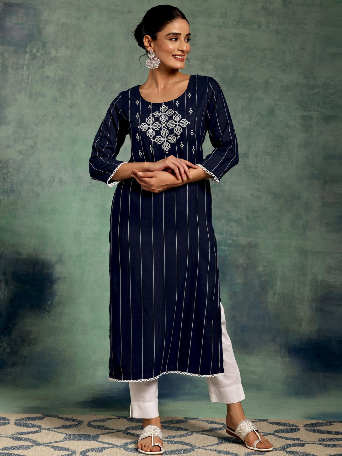 Blue Embroidered Silk Straight Kurta - Jashvi