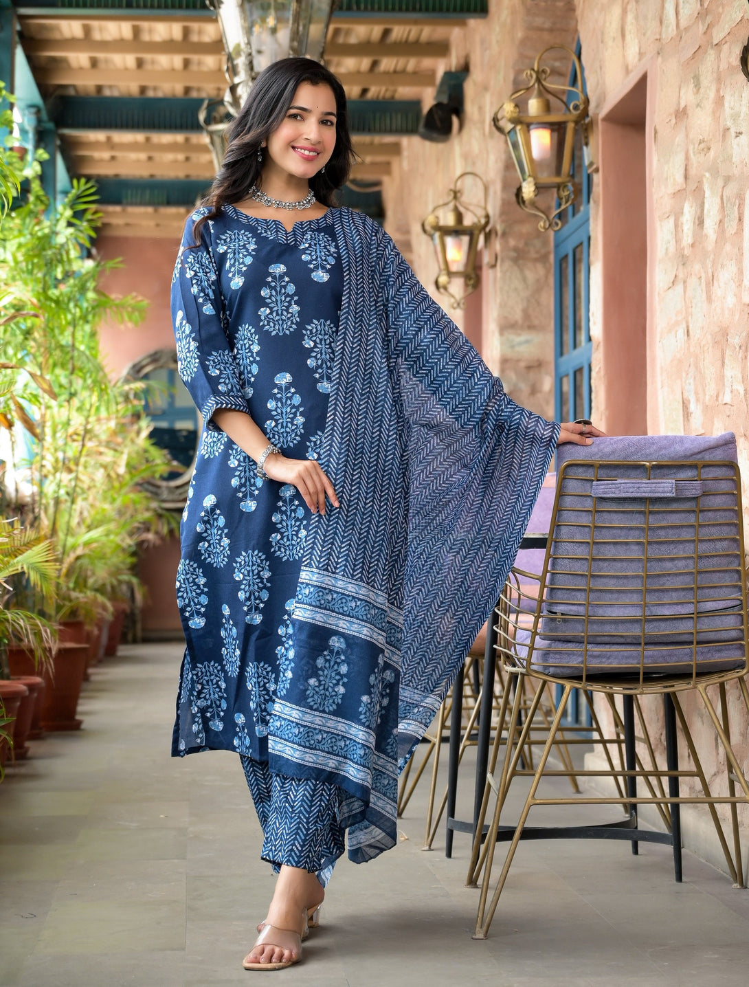 Women's Blue Embroidery Viscose Rayon Kurta Set - Alvami