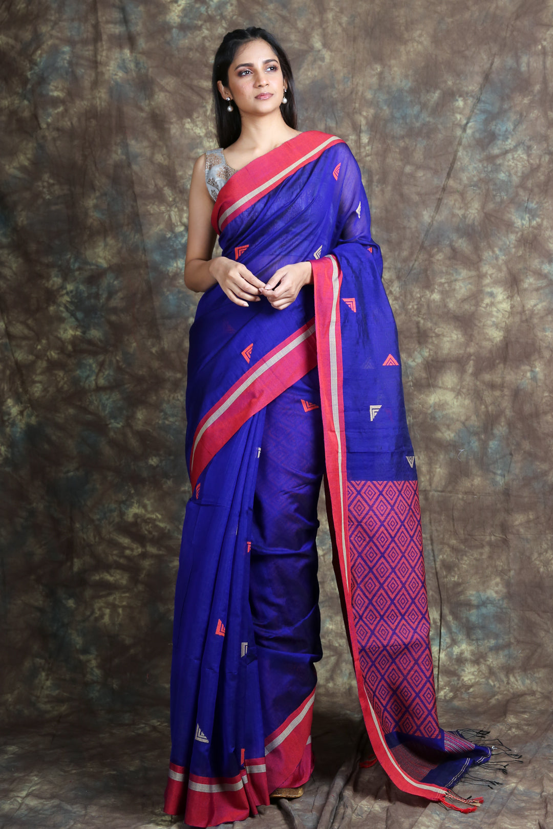 Women's Handloom Saree with Allover Weaving Butta and Rich Weaving Pallu - Charukriti