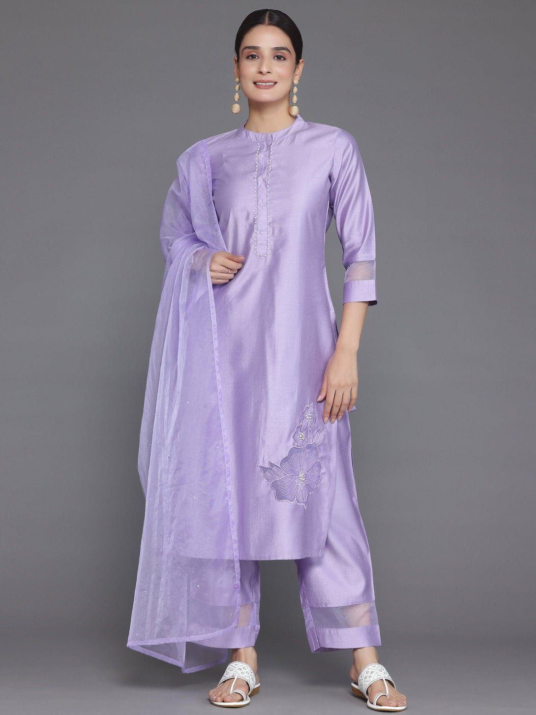 Lavender Solid Silk Blend Straight Suit With Dupatta - Jashvi