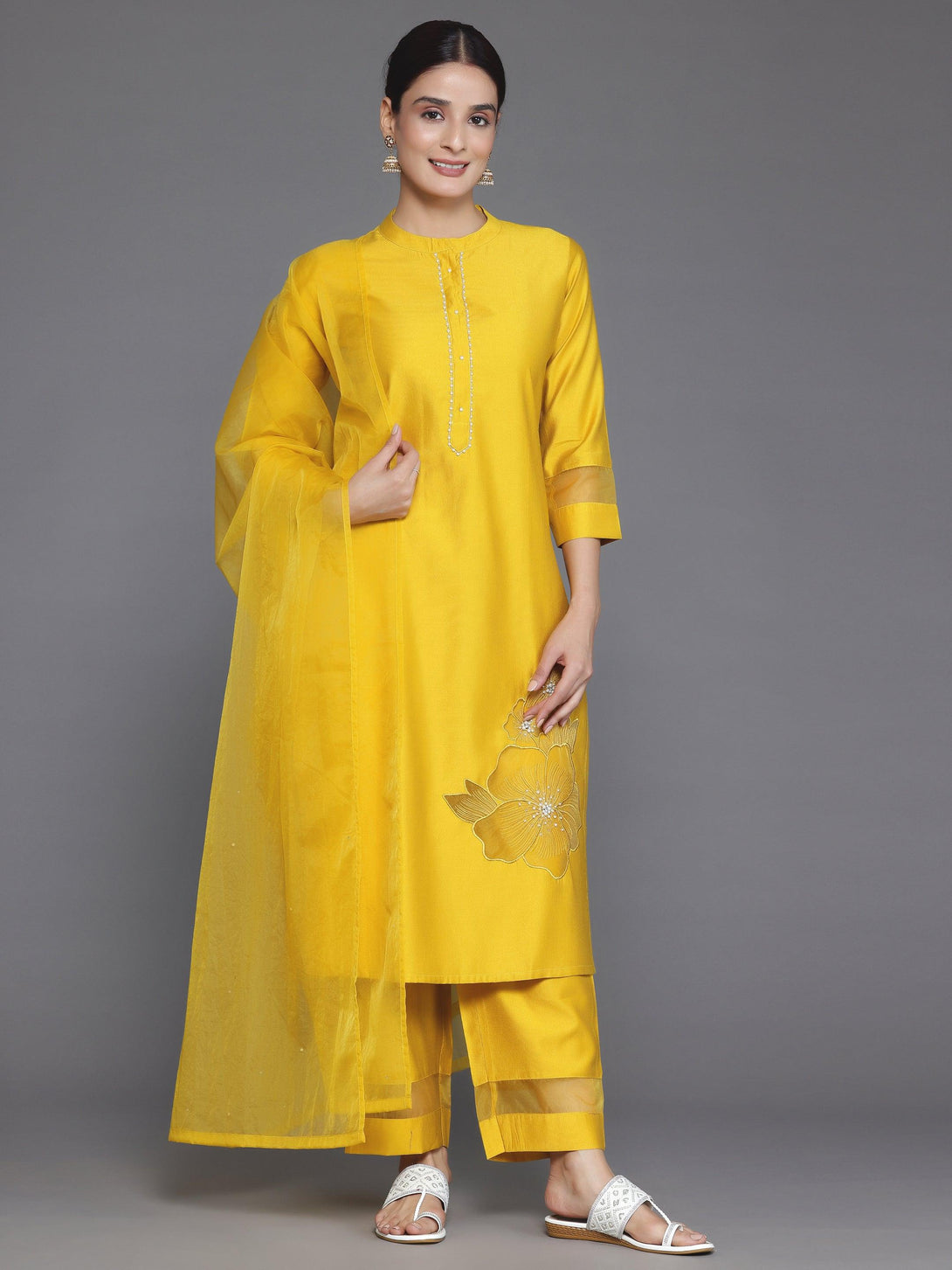 Yellow Solid Silk Blend Straight Suit With Dupatta - Jashvi