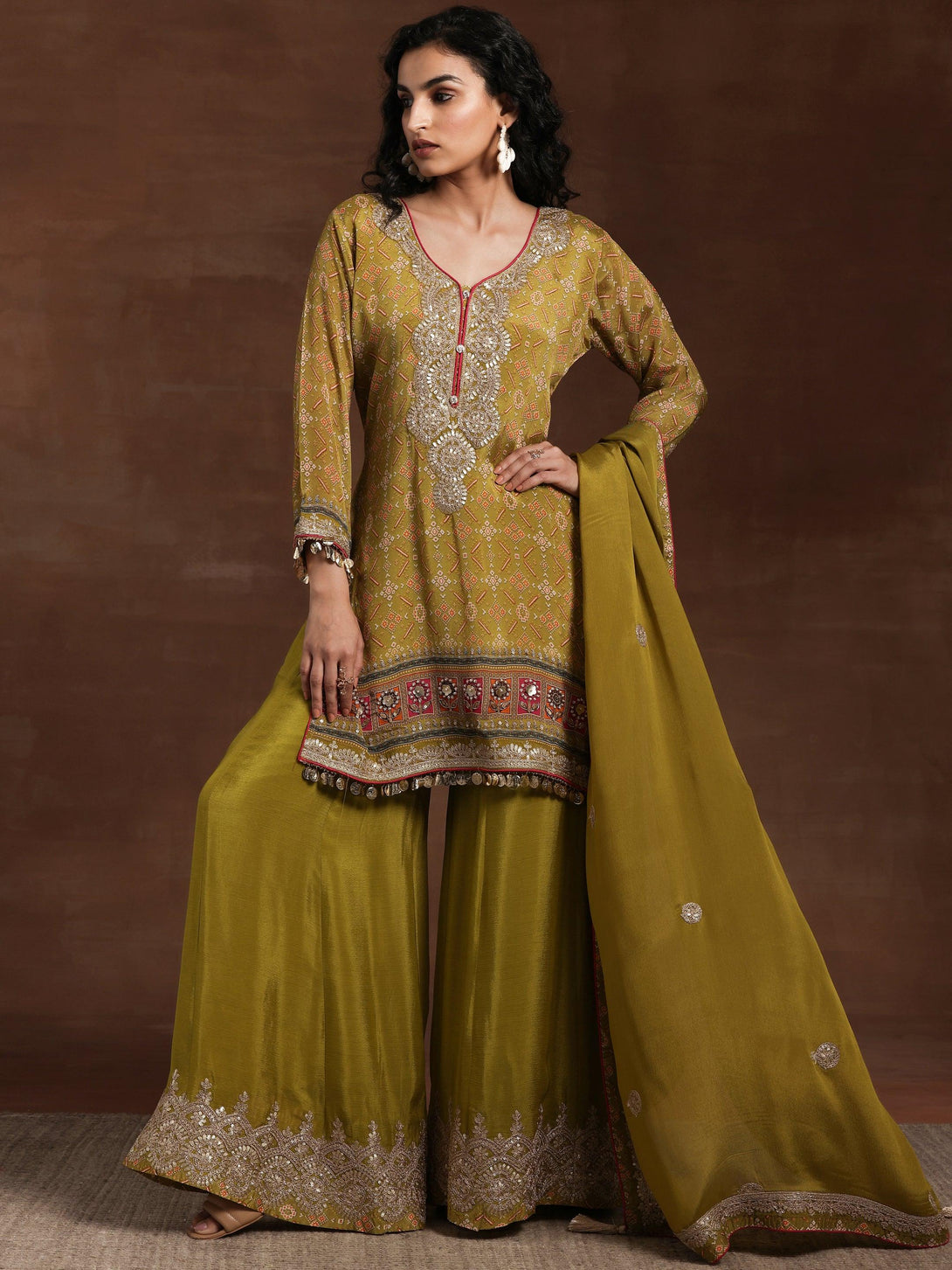 Jashvi Art Green Printed Silk Blend Straight Suit With Dupatta - Jashvi