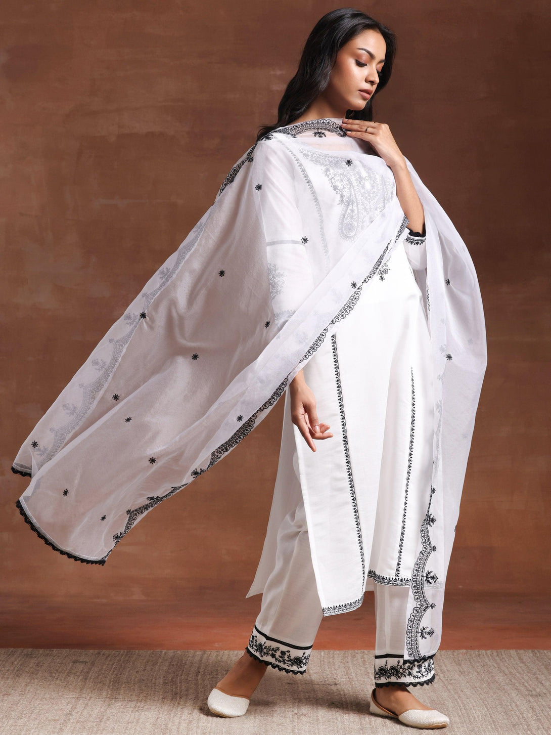 White Embroidered Silk Blend Straight Suit With Dupatta - Jashvi