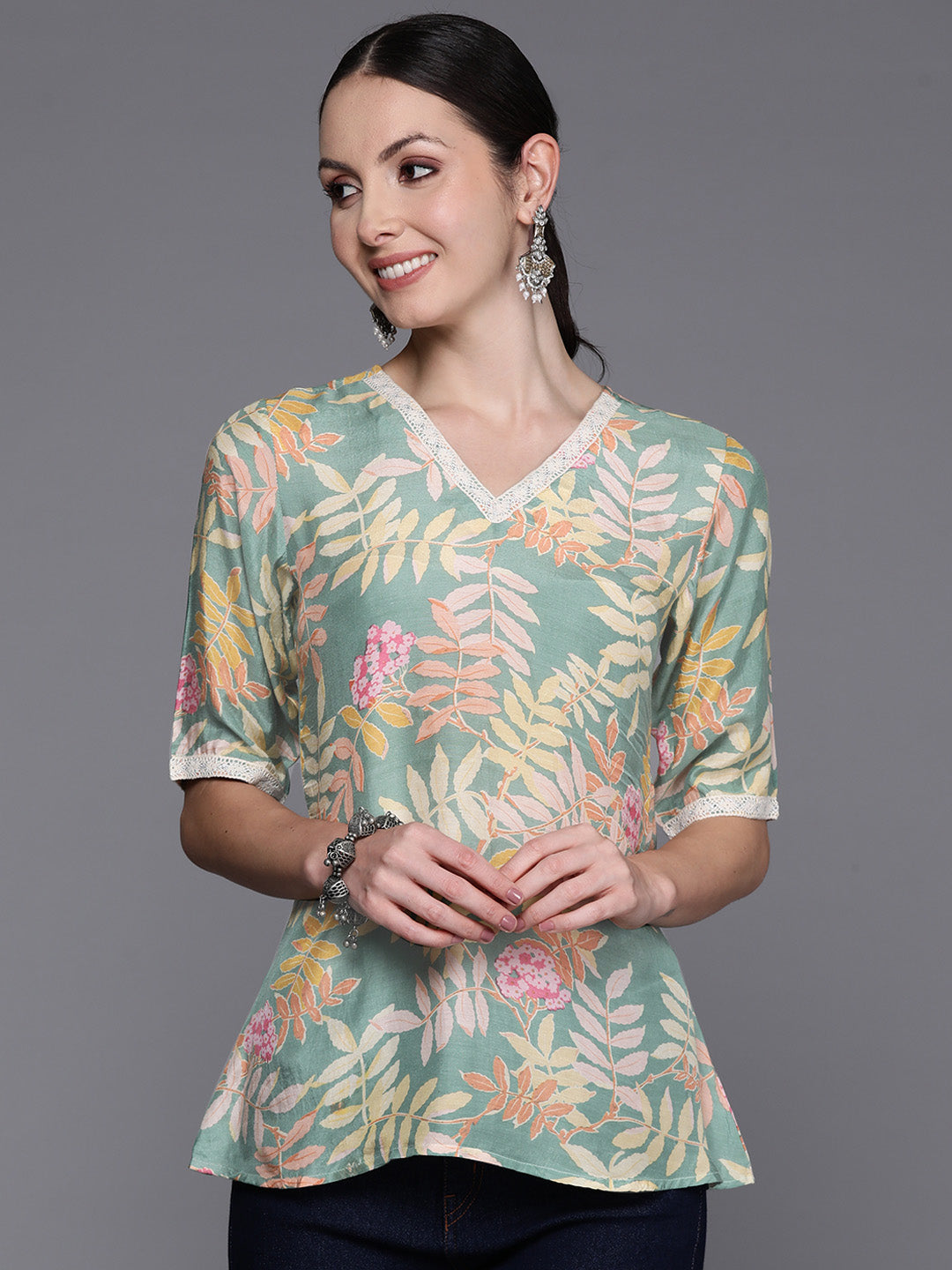 Women's Floral Printed Tunic With Lace Inserts Detail - Ahalyaa