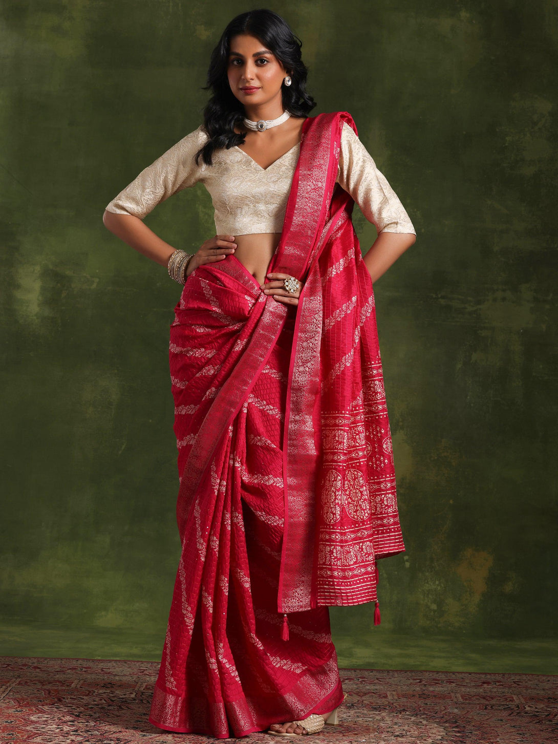 Pink Printed Silk Blend Saree With Unstitched Blouse Piece - Jashvi