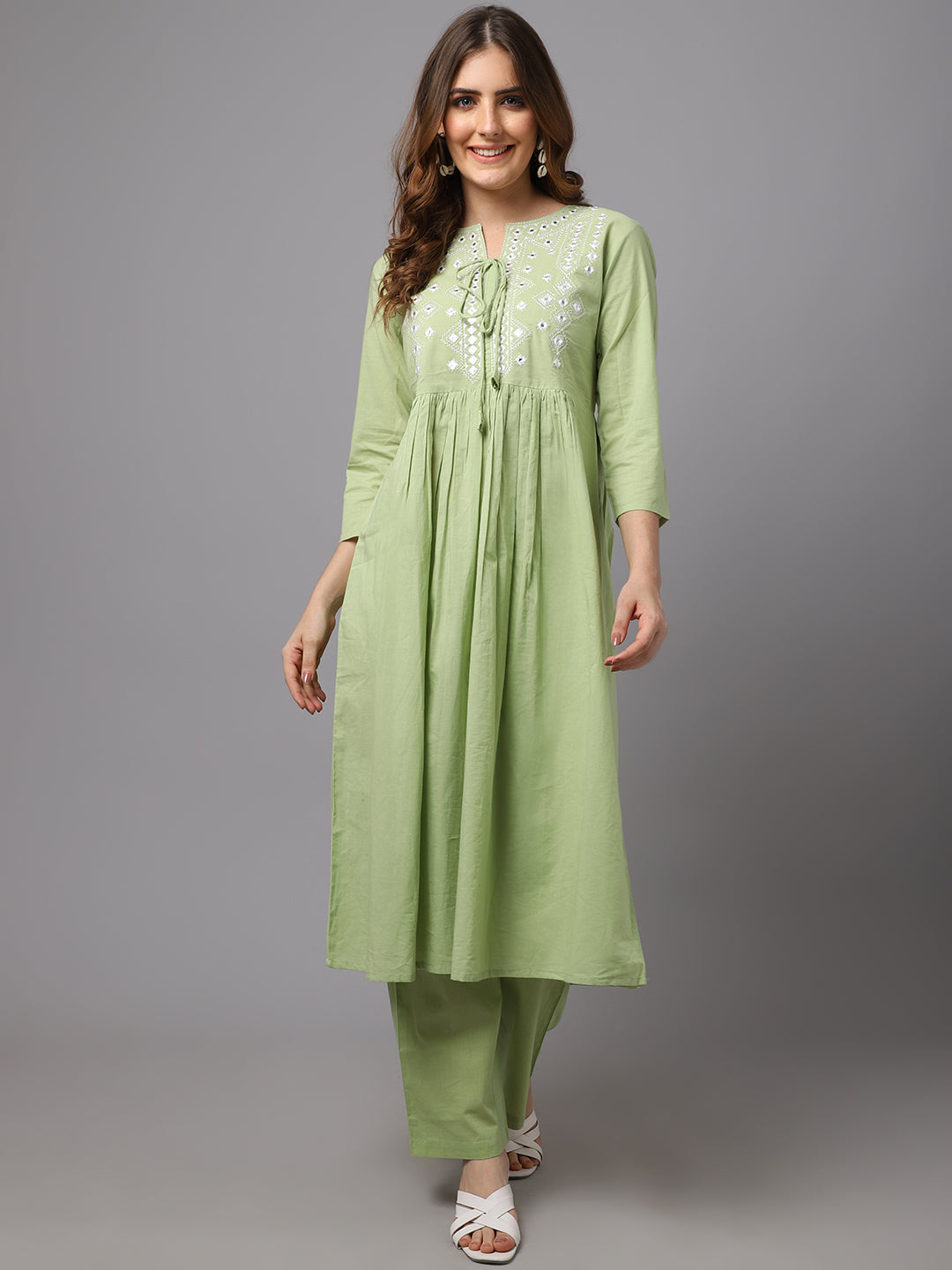 Women's Lemon Green Mirror Work Kurta Set - Noz2Toz